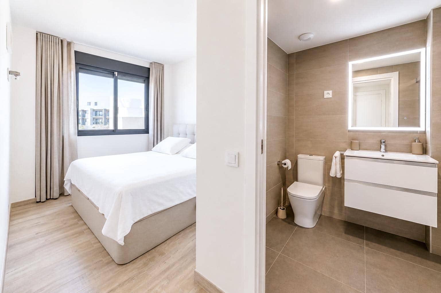 3 slaapkamer Flat te koop in Vilanova i la Geltru met zwembad garage - € 345.000 (Ref: 9994333)