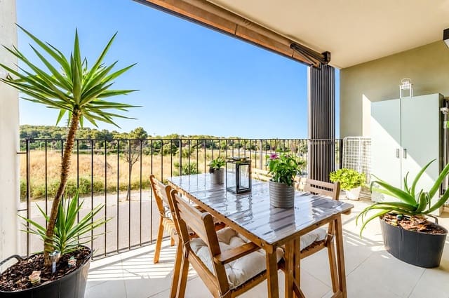 3 Zimmer Wohnung zu verkaufen in Vilanova i la Geltrú mit Pool Garage - 345.000 € (Ref: 9994333)
