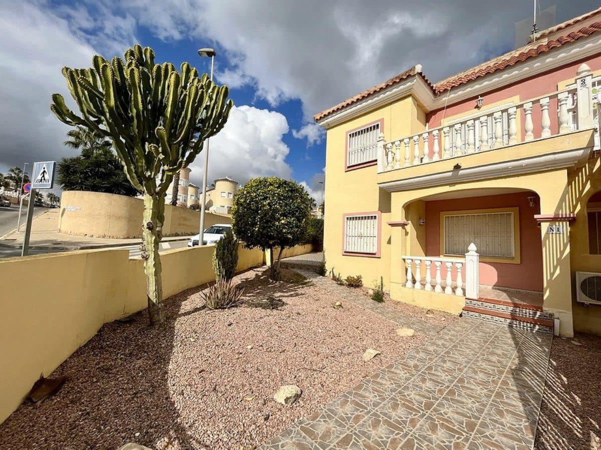 2 bedroom Apartment for sale in Pinar de Campoverde, Pilar de la