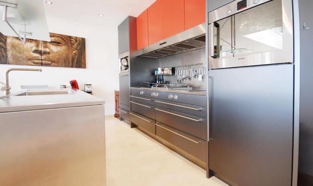 3 makuuhuone Huvila vuokrattavana paikassa Costa de la Calma, Calvià mukana uima-altaan - 4 500 € (Ref: 5277368)