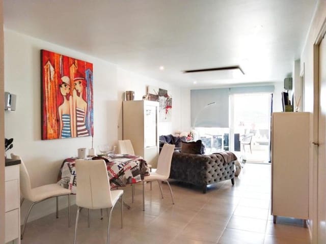 2 soveværelse Lejlighed til leje i Santa Ponsa, Calvià - € 2.000 (Ref: 8478792)