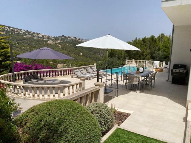 4 soveværelse Villa til leje i Puerto de Andratx, Andratx - € 10.000 (Ref: 8685552)