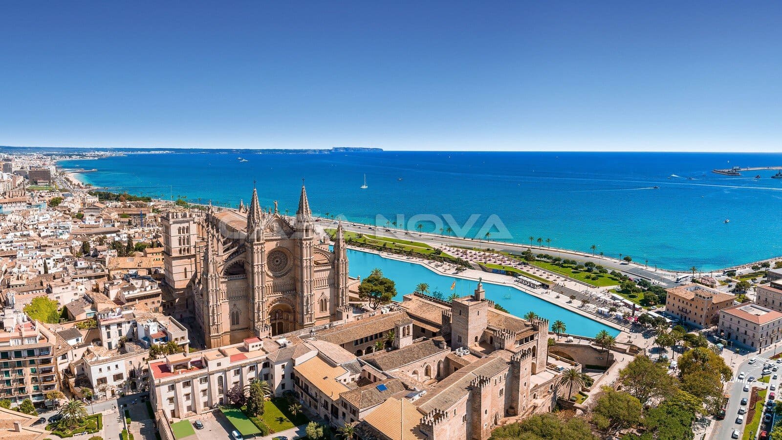 3 bedroom Apartment for sale in Palma de Mallorca - € 687,000 (Ref: 10012652)
