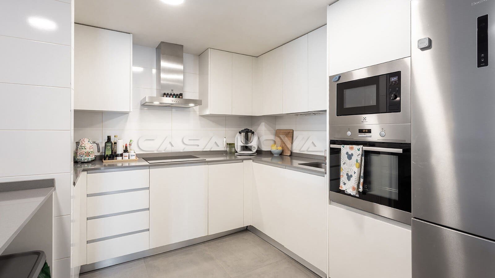 4 camera da letto Appartamento in vendita in Santa Ponsa con piscina garage - 1.085.000 € (Rif: 10024858)