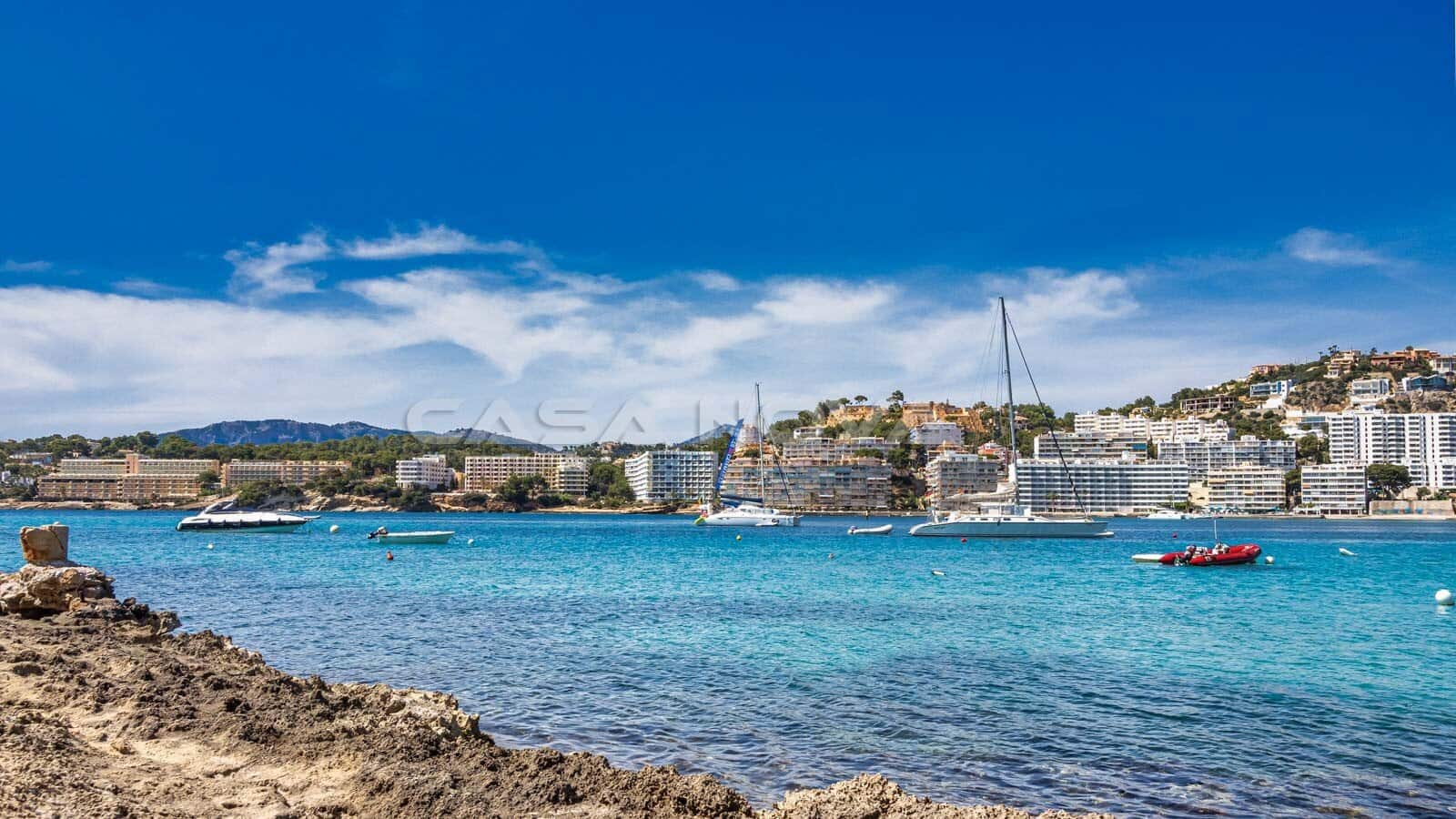 4 camera da letto Appartamento in vendita in Santa Ponsa con piscina garage - 1.085.000 € (Rif: 10024858)