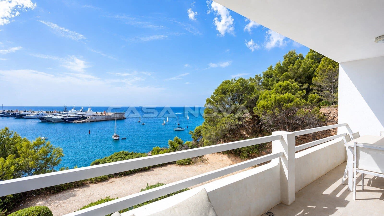 2 bedroom Apartment for sale in El Toro / Port Adriano - € 500,000 (Ref: 10062814)