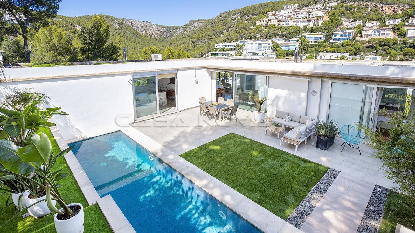 3 soveværelse Villa til salg i Costa d'en Blanes med swimmingpool - € 2.450.000 (Ref: 10104355)