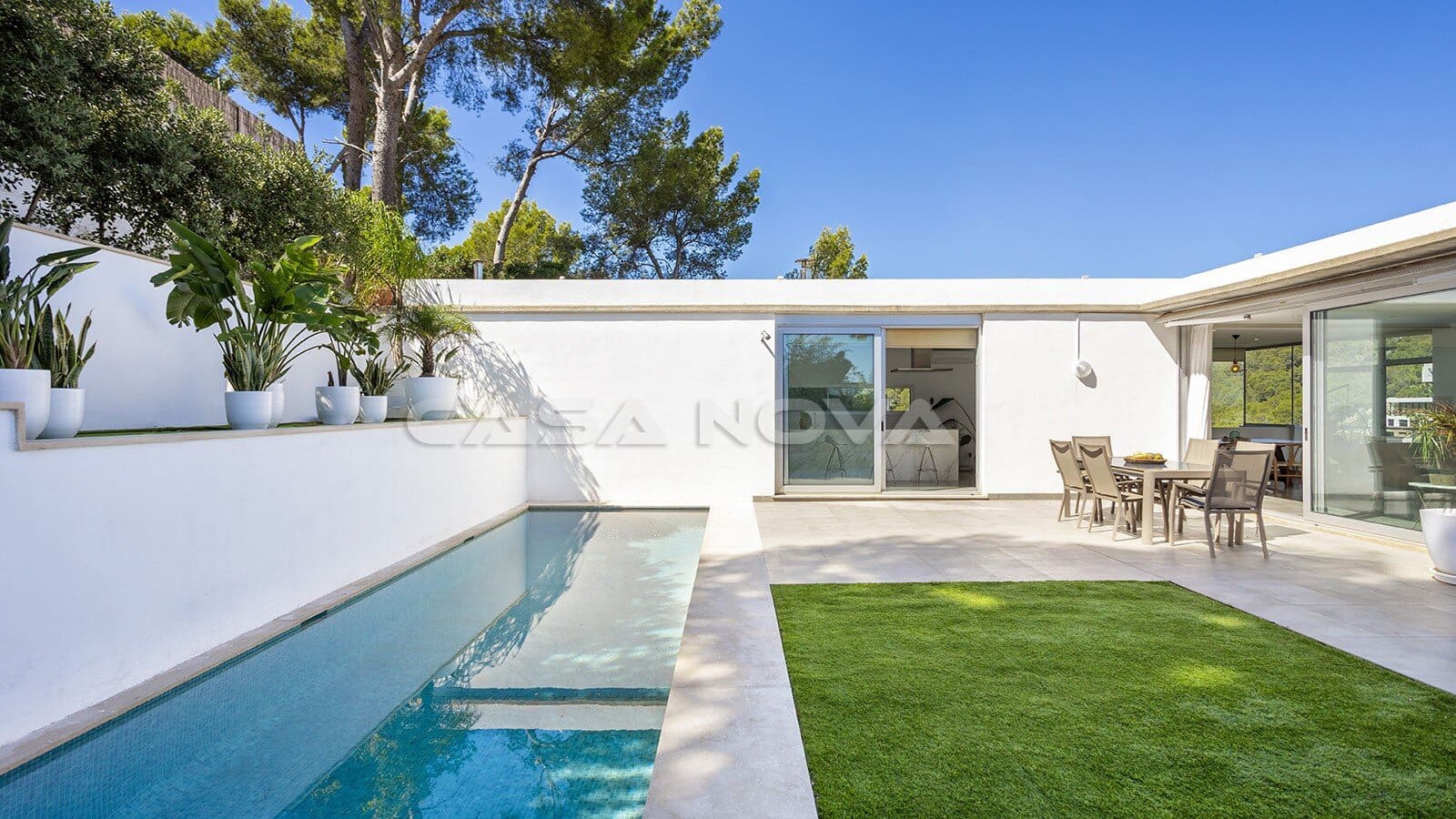 3 soveværelse Villa til salg i Costa d'en Blanes med swimmingpool - € 2.450.000 (Ref: 10104355)