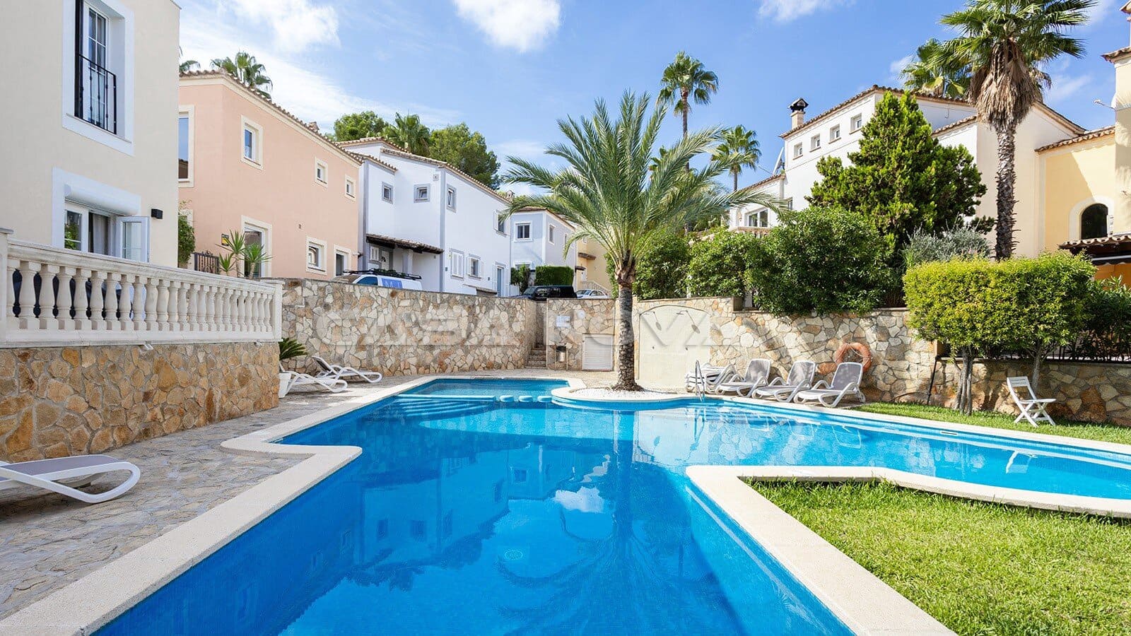 4 camera da letto Villa in vendita in Santa Ponsa con piscina garage - 1.800.000 € (Rif: 10125250)