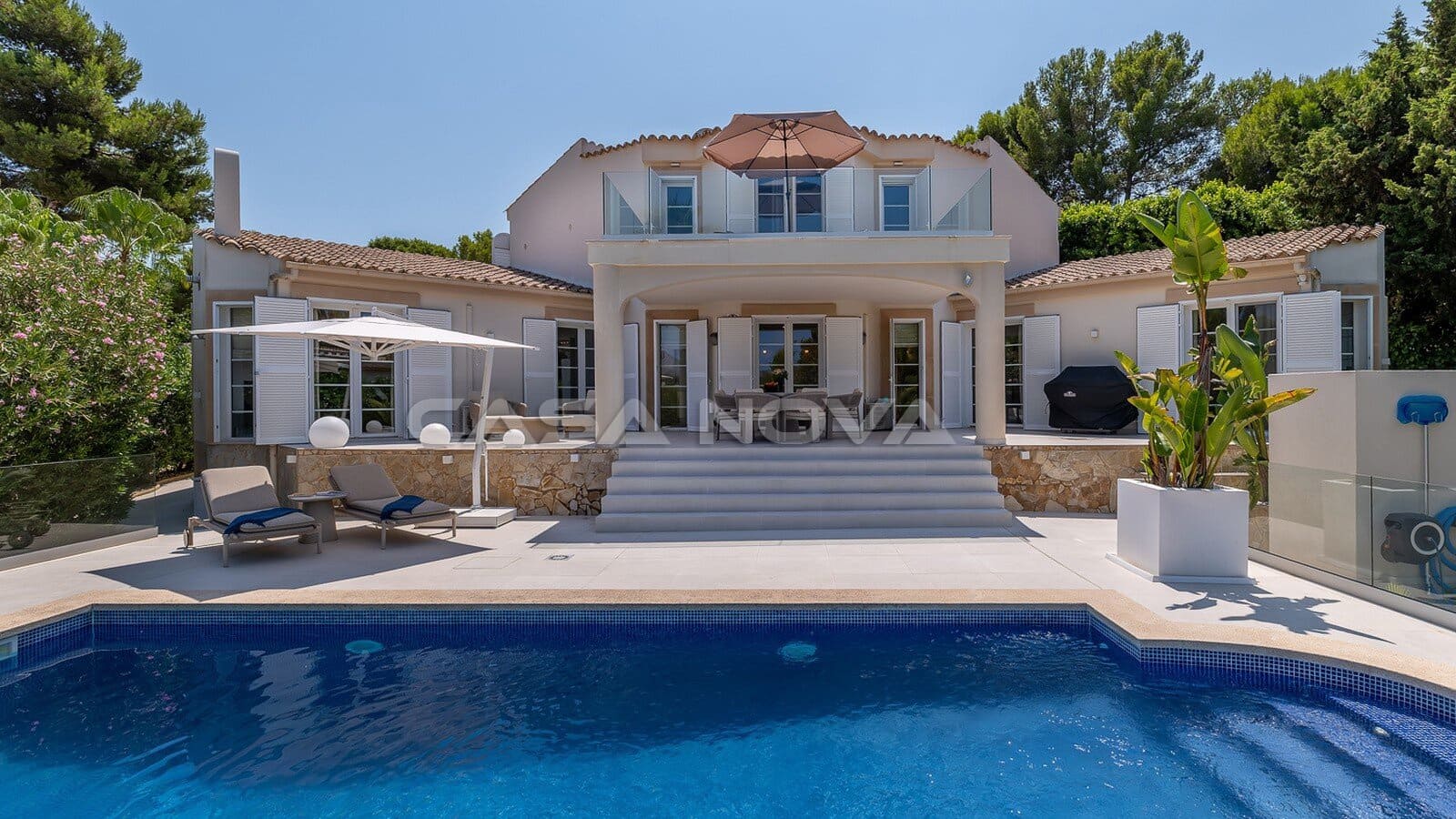 4 Zimmer Villa zu verkaufen in Santa Ponsa mit Pool Garage - 3.300.000 € (Ref: 10140447)