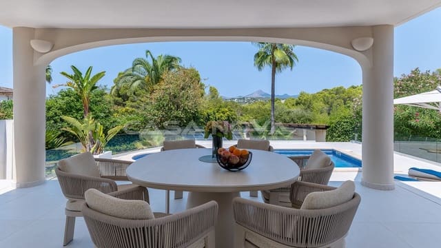 4 Zimmer Villa zu verkaufen in Santa Ponsa, Calvià mit Pool Garage - 3.300.000 € (Ref: 10140447)
