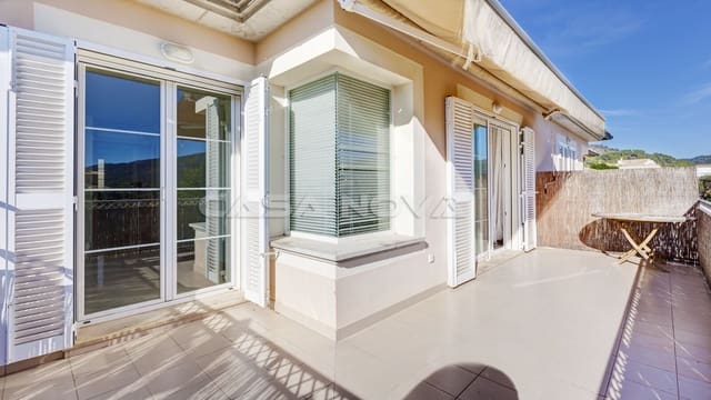 4 makuuhuone Kattohuoneisto myytävänä paikassa Calvià Pueblo, Calvià mukana uima-altaan 
autotalli - 895 000 € (Ref: 10147978)