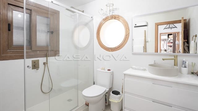 Chalet de 3 habitaciones en Costa de la Calma, Calvià en venta con piscina garaje - 1.590.000 € (Ref: 10154014)