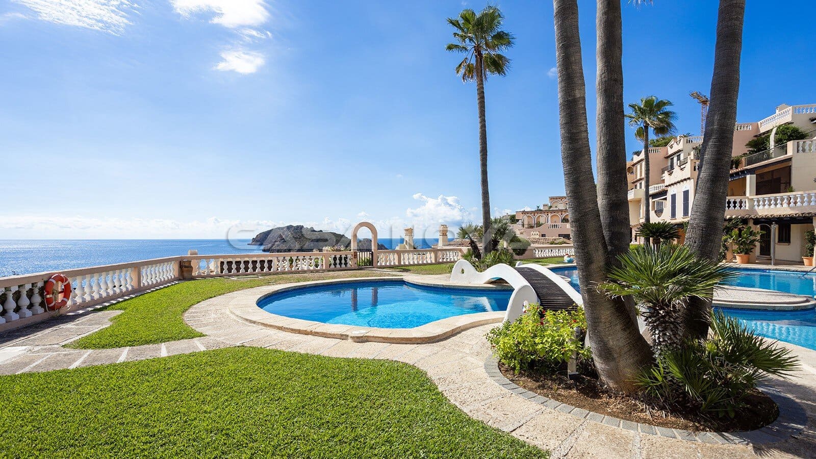 3 bedroom Penthouse for sale in Santa Ponsa with pool garage - € 1,550,000 (Ref: 10165784)
