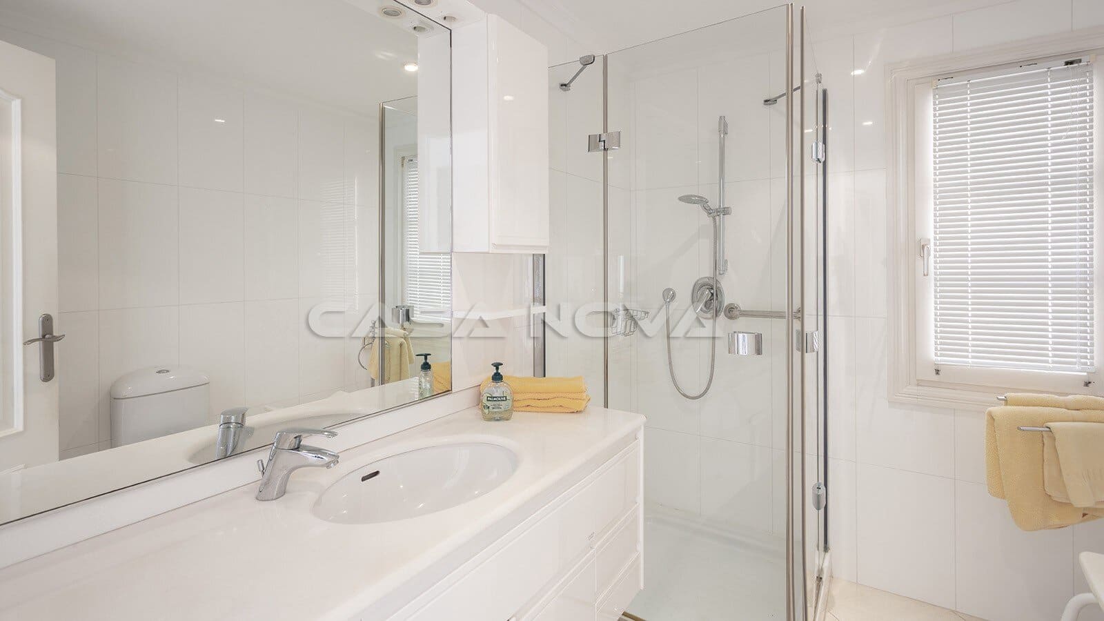5 bedroom Apartment for sale in Santa Ponsa with pool garage - € 1,750,000 (Ref: 10165785)