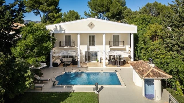 3 slaapkamer Villa te koop in Santa Ponsa, Calvià met zwembad garage - € 2.995.000 (Ref: 10172816)