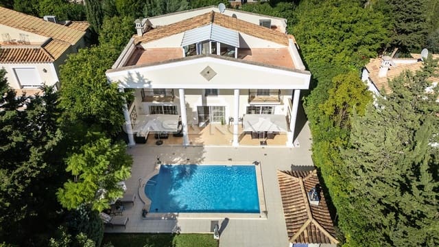 3 slaapkamer Villa te koop in Santa Ponsa, Calvià met zwembad garage - € 2.995.000 (Ref: 10172816)
