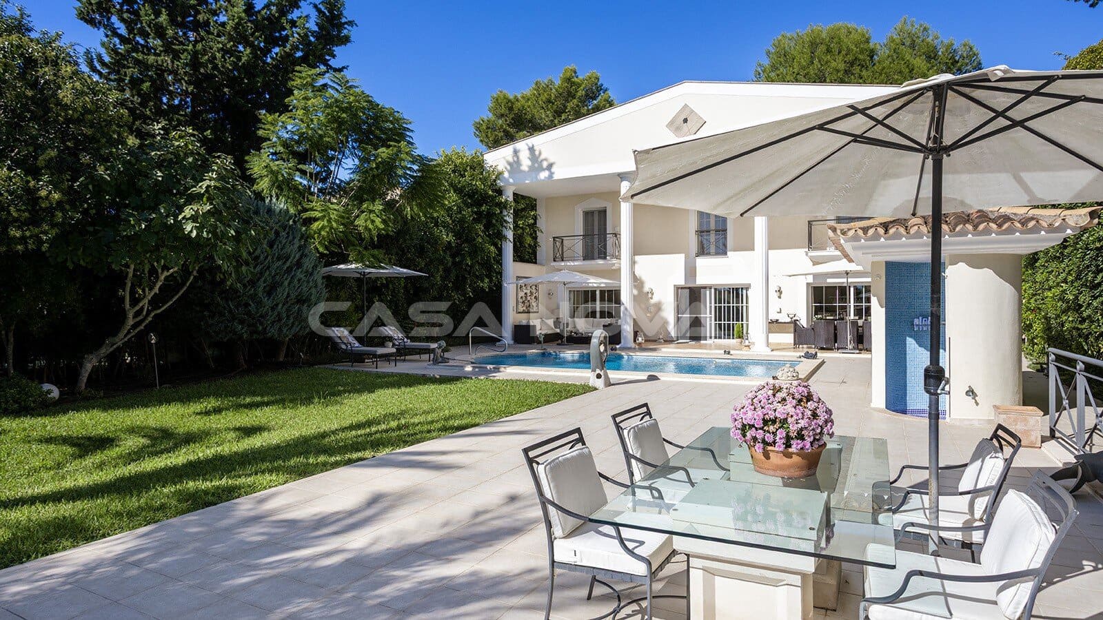 3 slaapkamer Villa te koop in Santa Ponsa met zwembad garage - € 2.995.000 (Ref: 10172816)