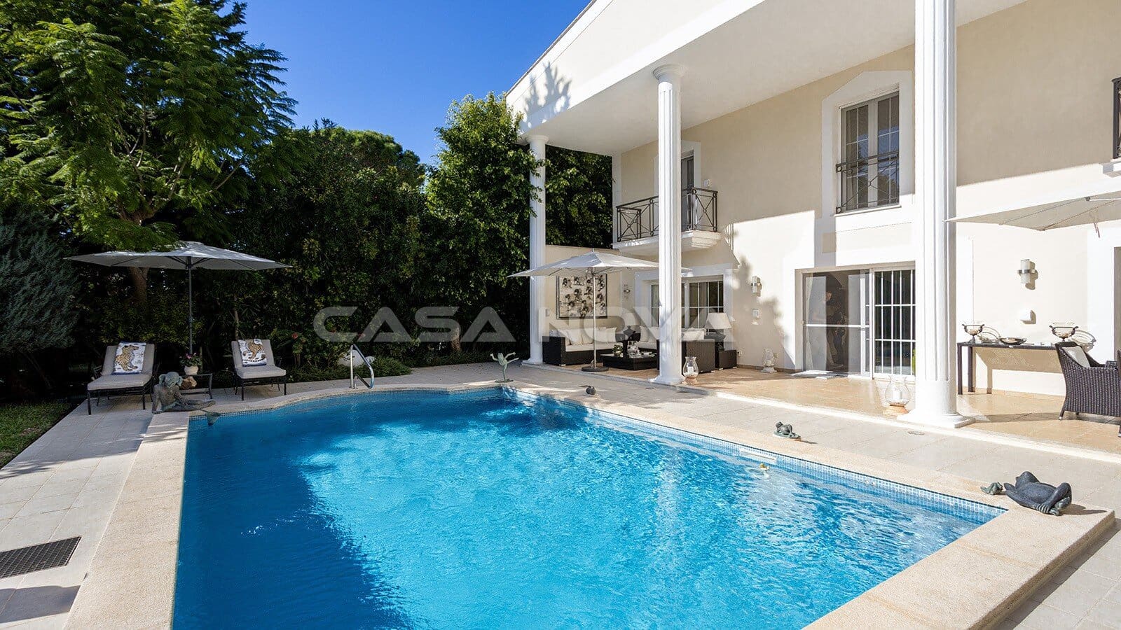 3 slaapkamer Villa te koop in Santa Ponsa met zwembad garage - € 2.995.000 (Ref: 10172816)