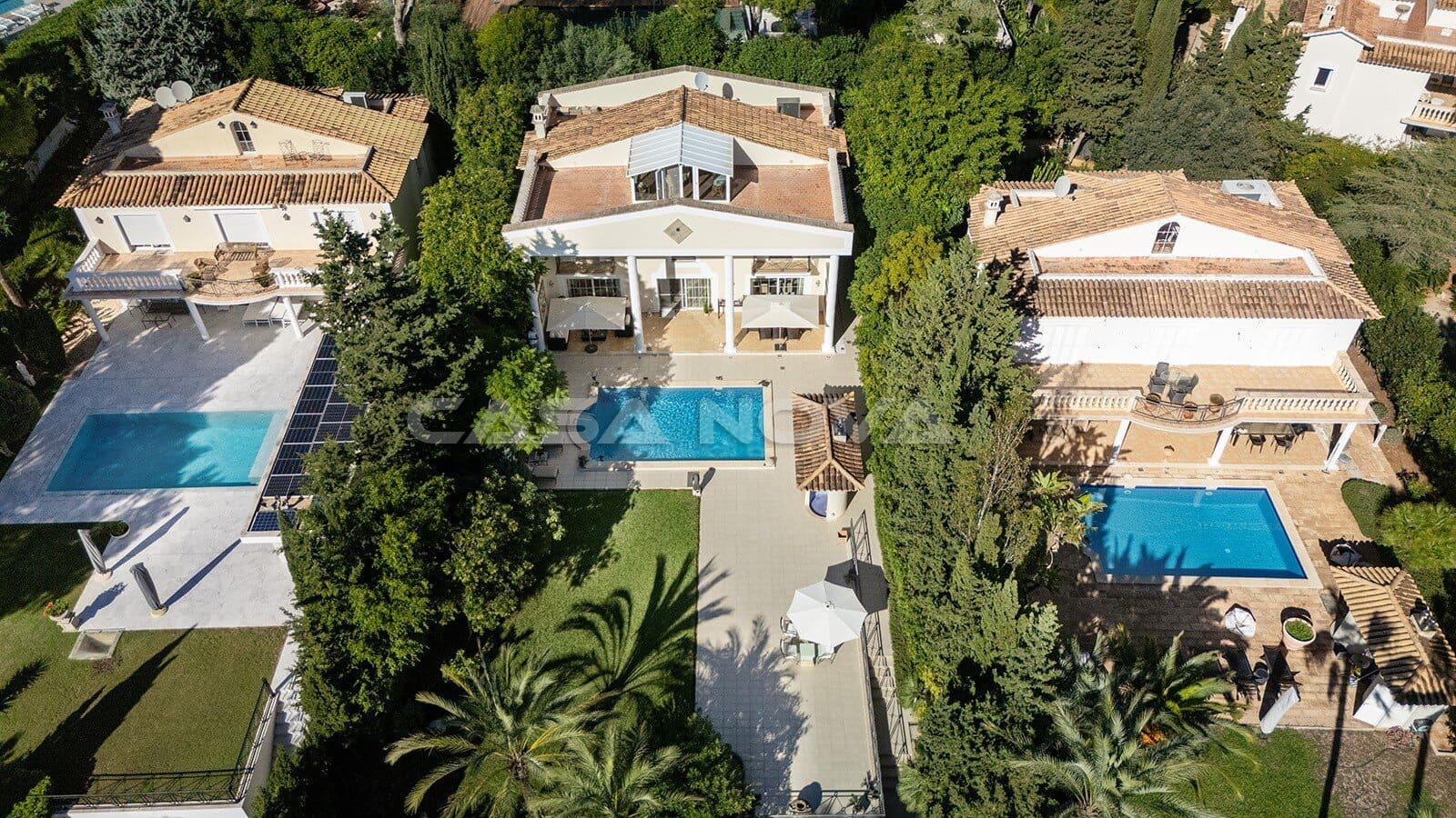 3 slaapkamer Villa te koop in Santa Ponsa met zwembad garage - € 2.995.000 (Ref: 10172816)