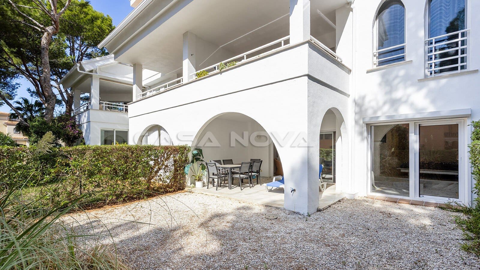 2 bedroom Apartment for sale in Santa Ponsa with pool garage - € 895,000 (Ref: 10179447)