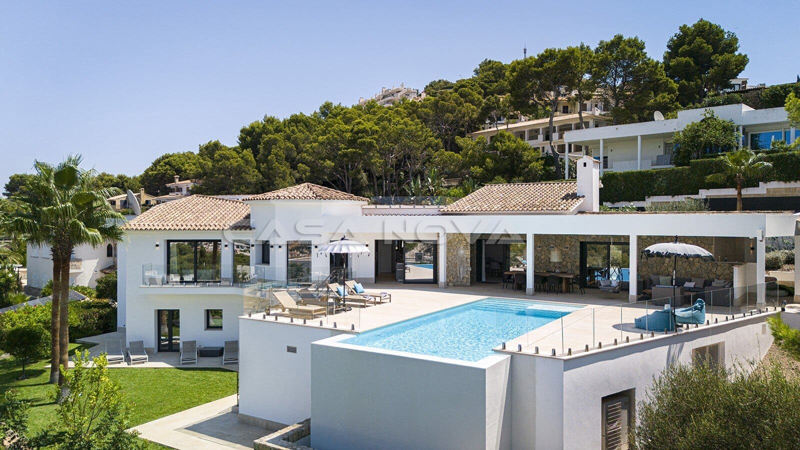 4 Zimmer Villa zu verkaufen in Santa Ponsa mit Pool Garage - 7.390.000 € (Ref: 10179554)