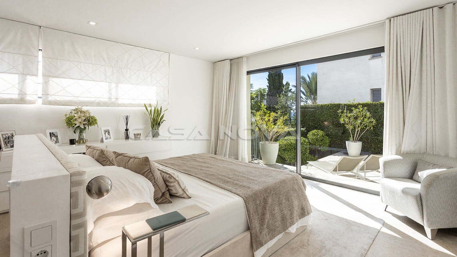 2 bedroom Apartment for sale in Portals Nous with pool garage - € 2,300,000 (Ref: 10186175)