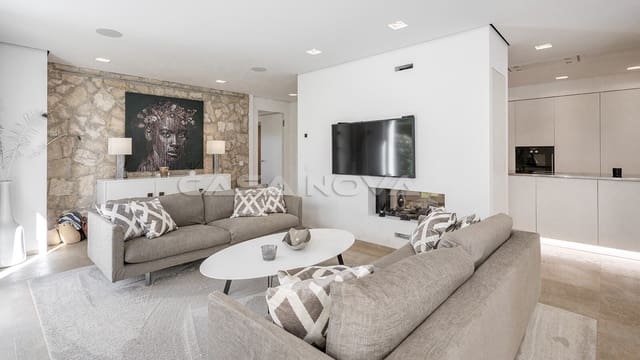 2 bedroom Apartment for sale in Portals Nous, Calvià with pool garage - € 2,300,000 (Ref: 10186175)