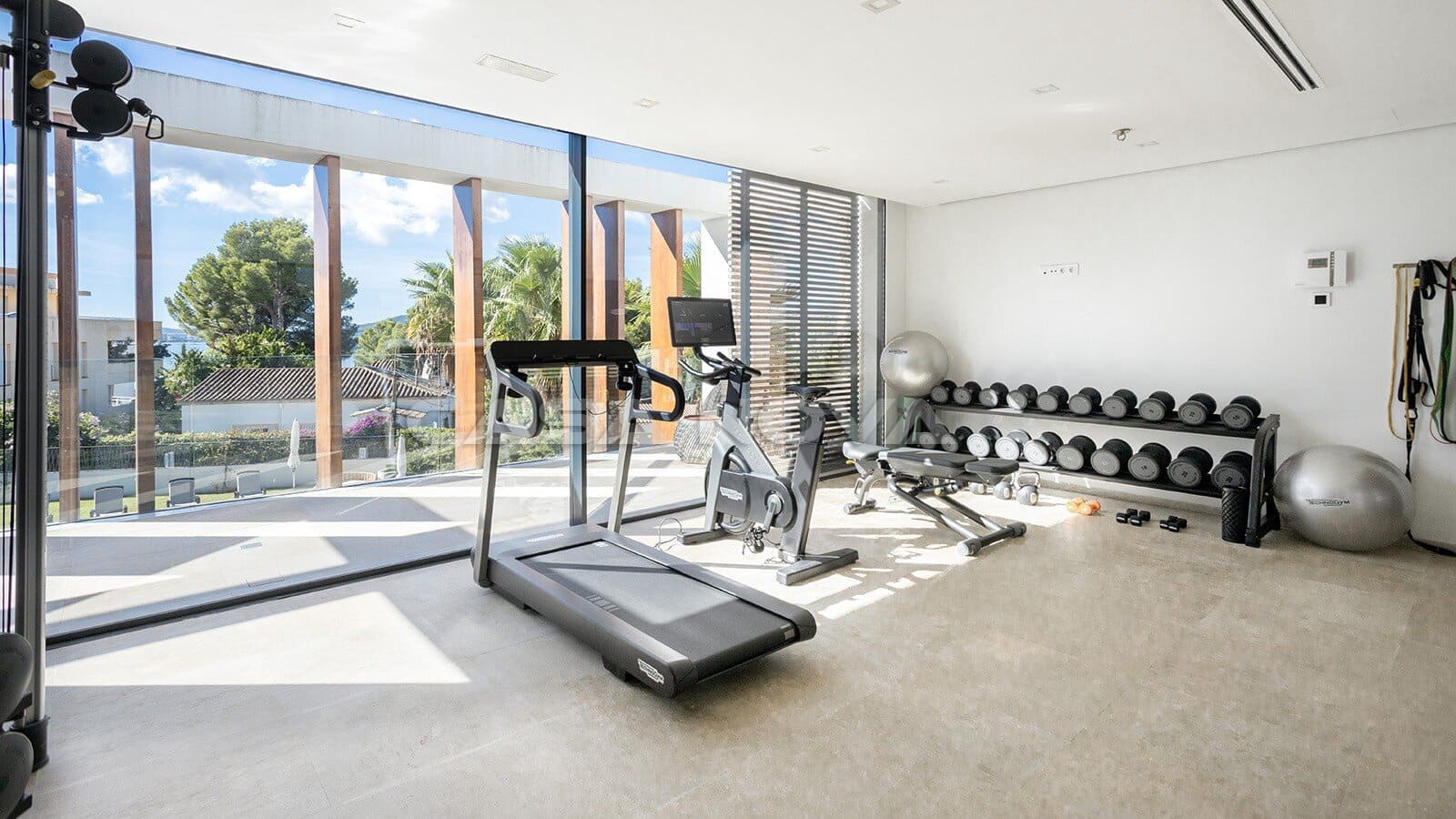 2 bedroom Apartment for sale in Portals Nous with pool garage - € 2,300,000 (Ref: 10186175)