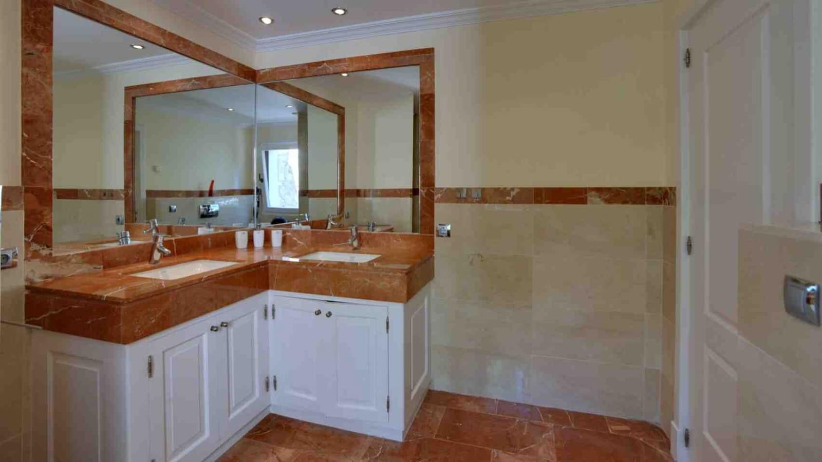 3 soveværelse Villa til salg i Costa de la Calma med swimmingpool garage - € 2.700.000 (Ref: 2107964)