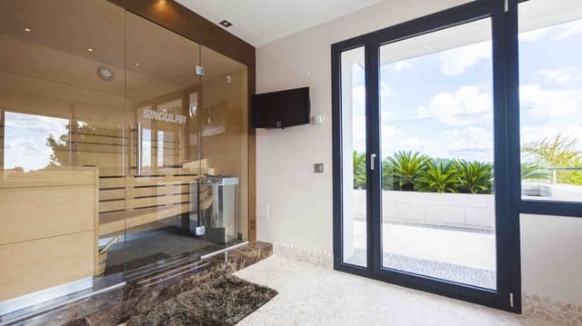 5 soverom Villa til salgs i Bendinat, Calvià med svømmebasseng garasje - € 5 950 000 (Ref: 2194400)