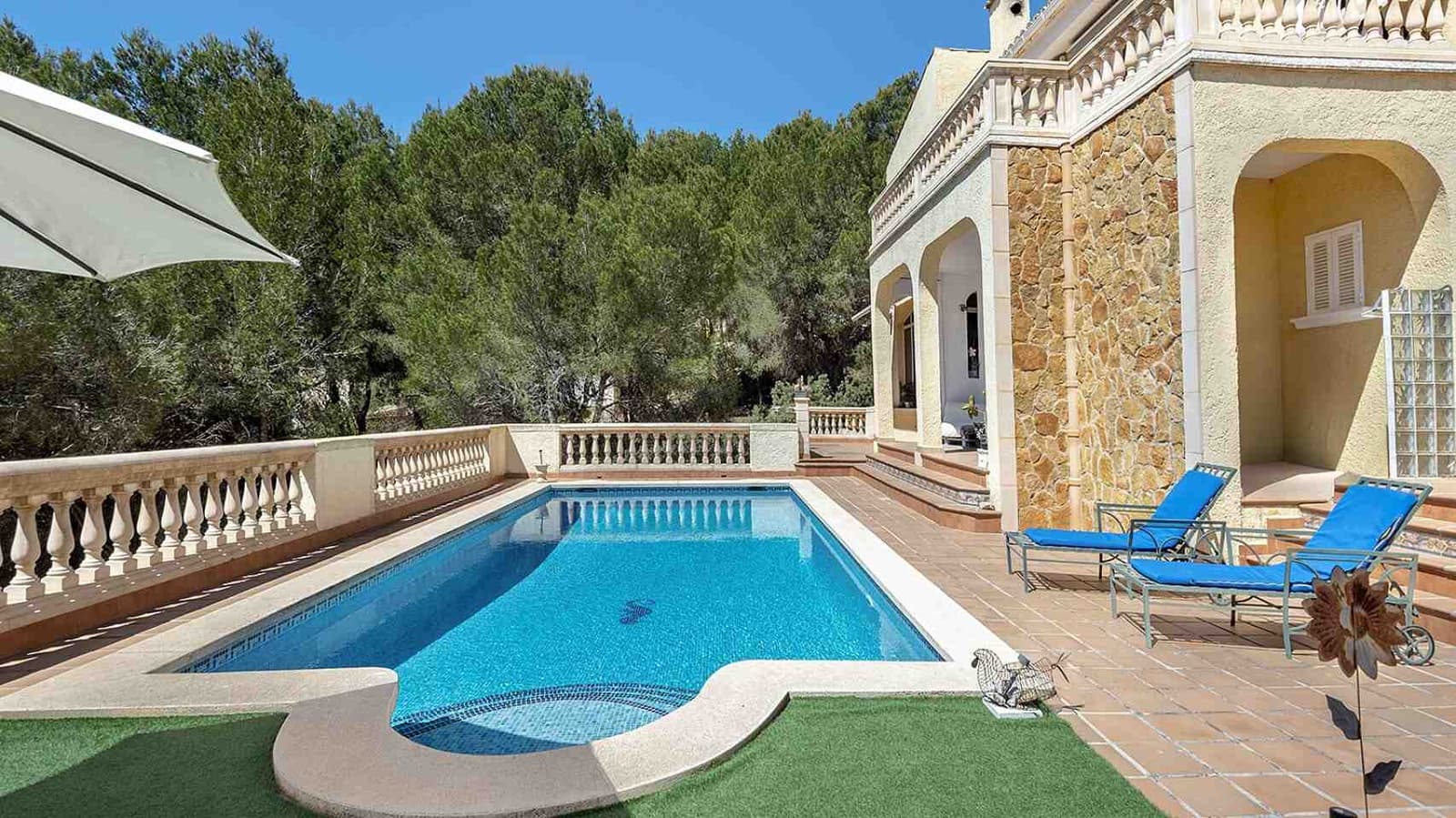 5 slaapkamer Villa te koop in Costa de la Calma met zwembad garage - € 1.595.000 (Ref: 2796669)