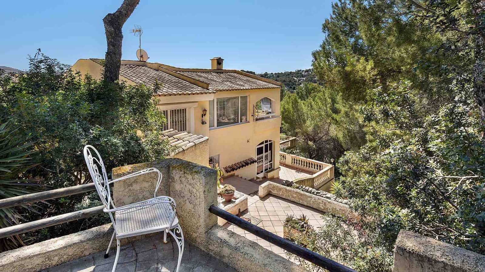 5 slaapkamer Villa te koop in Costa de la Calma met zwembad garage - € 1.595.000 (Ref: 2796669)