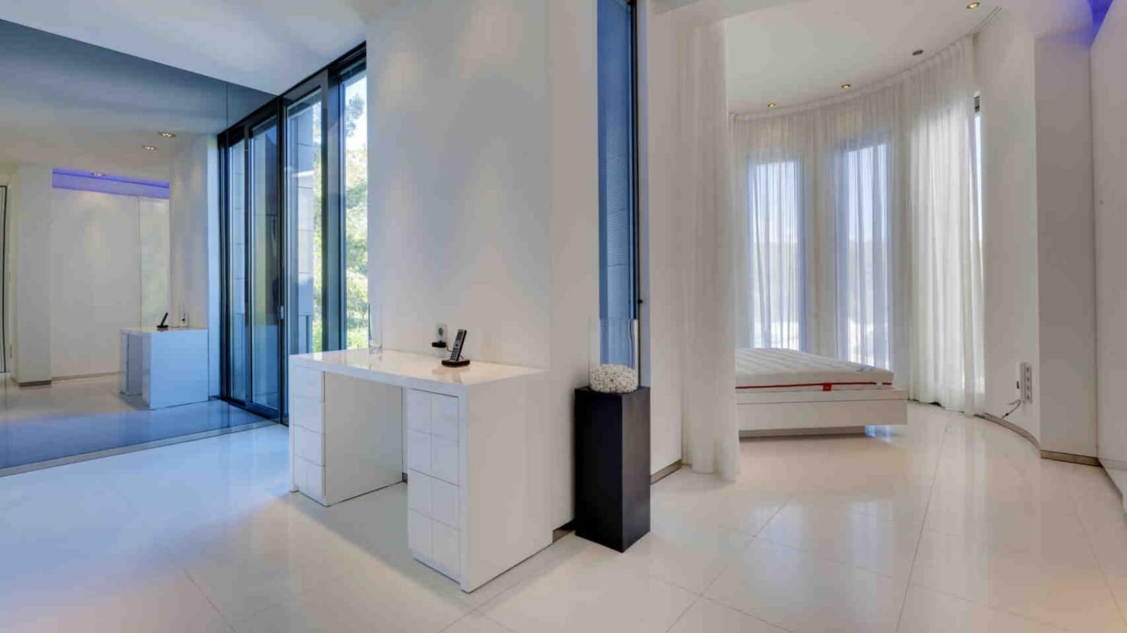 6 slaapkamer Villa te koop in Sol de Mallorca met zwembad garage - € 13.950.000 (Ref: 3528471)