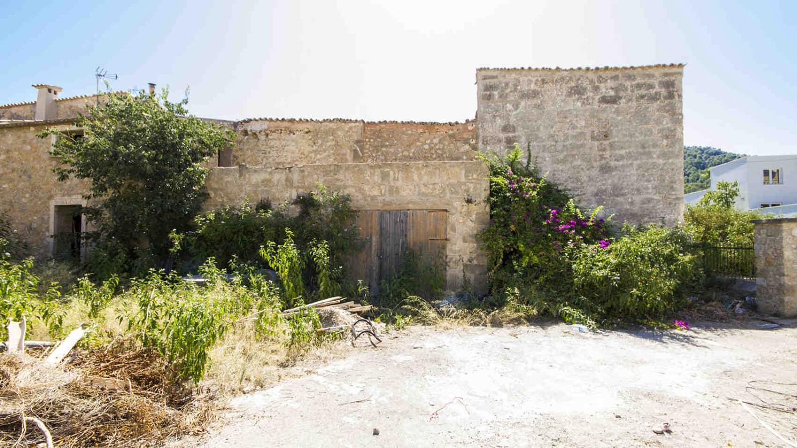 10 soverom Villa til salgs i Andratx - € 950 000 (Ref: 3535952)