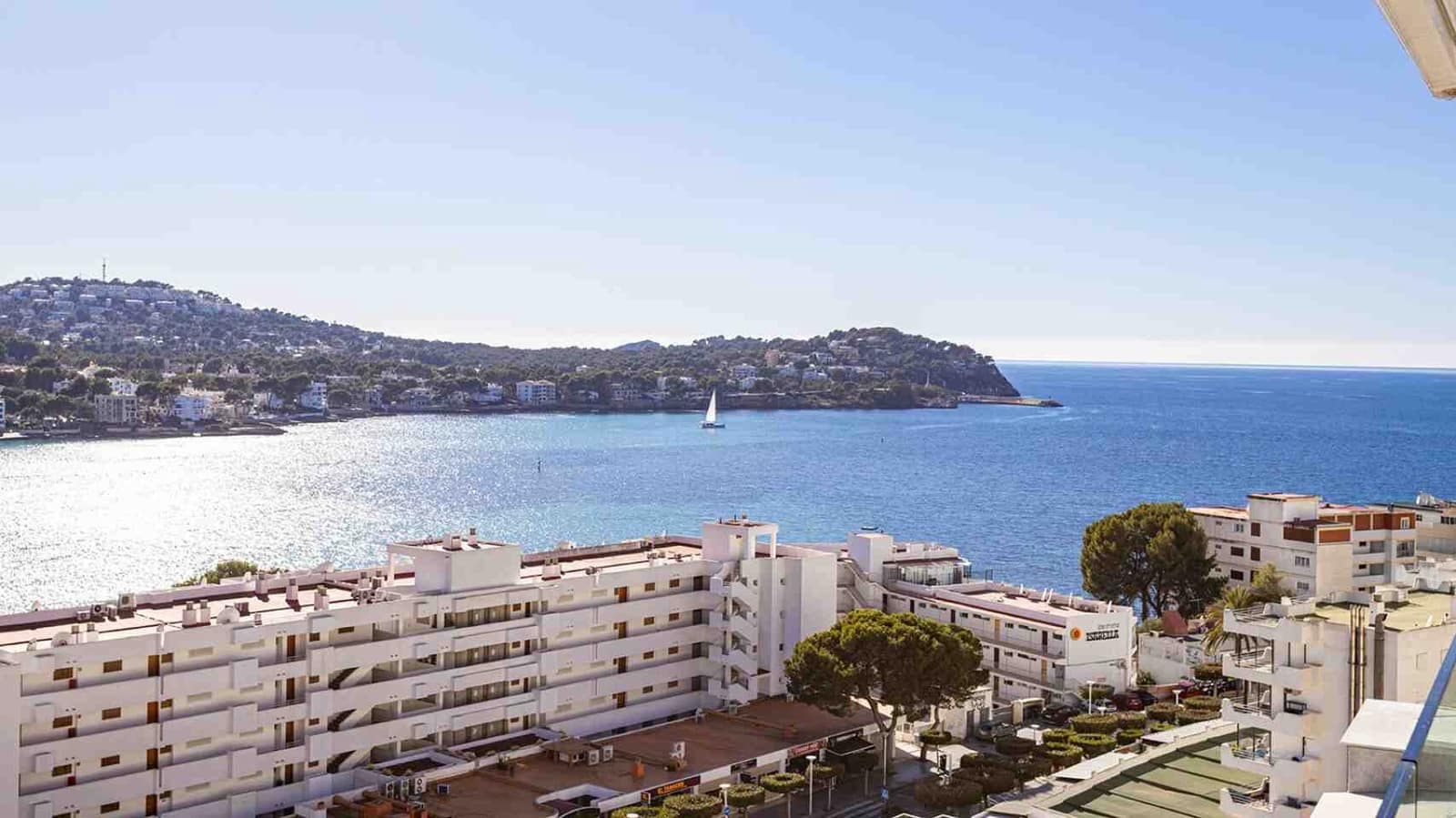 2 soveværelse Penthouse til salg i Santa Ponsa med swimmingpool - € 695.000 (Ref: 3557381)