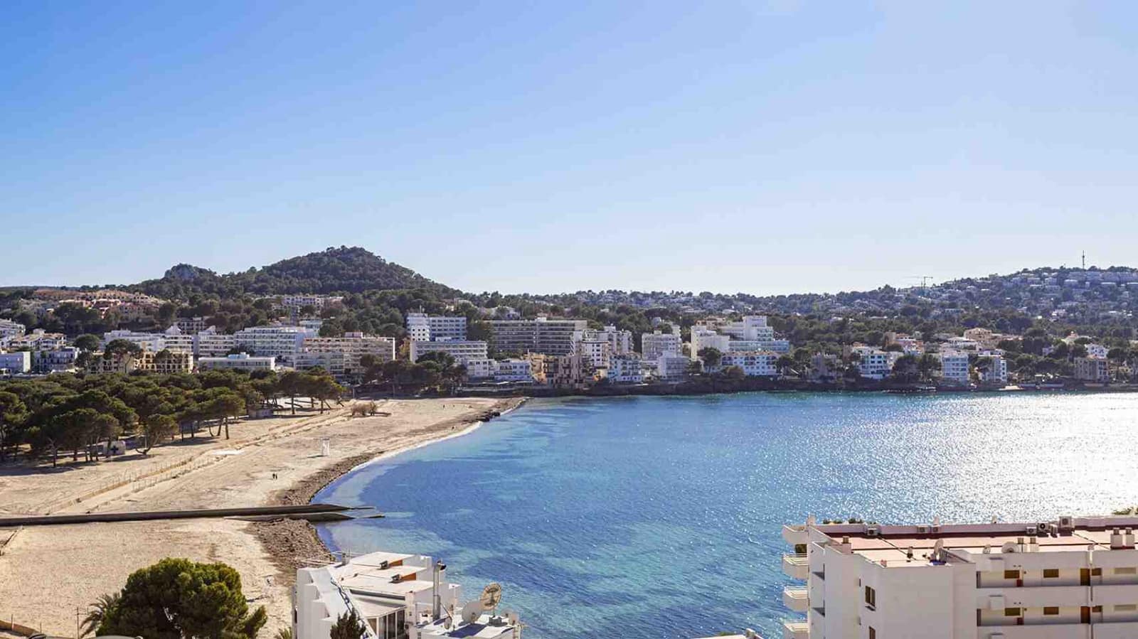 2 soveværelse Penthouse til salg i Santa Ponsa med swimmingpool - € 695.000 (Ref: 3557381)