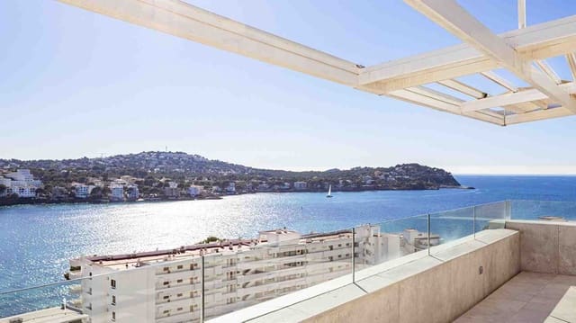 2 soveværelse Penthouse til salg i Santa Ponsa, Calvià med swimmingpool - € 695.000 (Ref: 3557381)