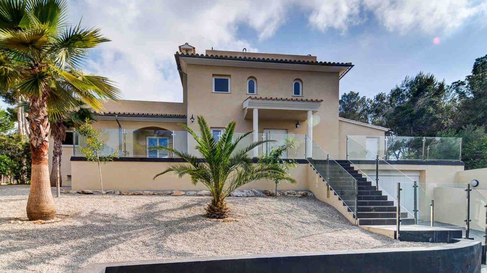 3 quarto Moradia para venda em Sol de Mallorca com piscina - 2 600 000 € (Ref: 3746481)