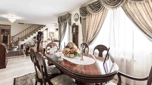 6 sypialnia Willa na sprzedaż w Santa Ponsa, Calvià z basenem garażem - 1 950 000 € (Ref: 4158293)