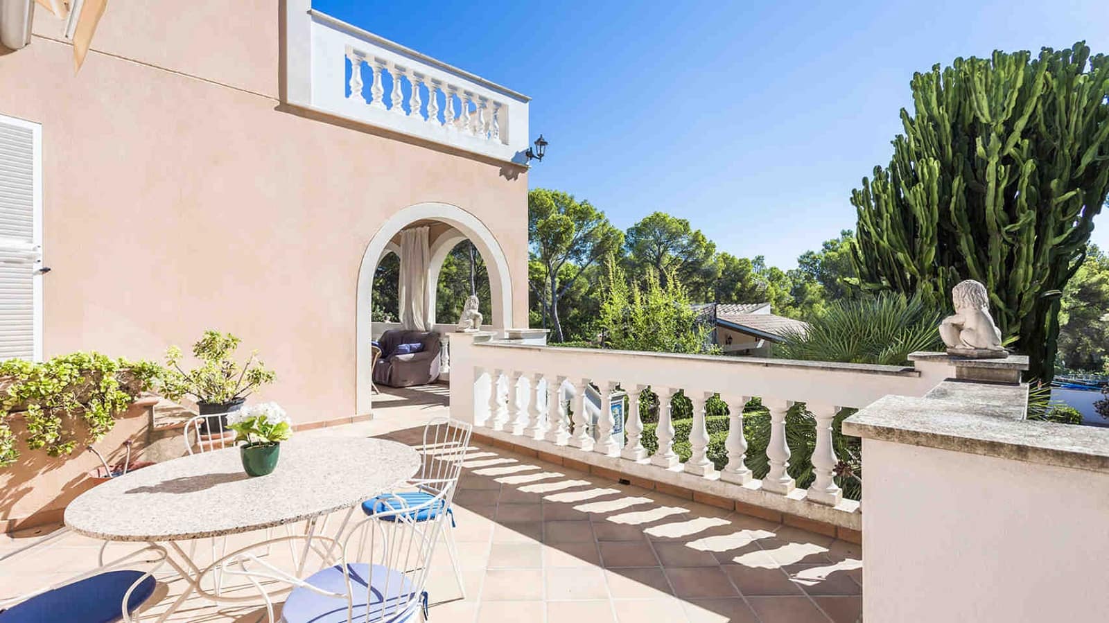 6 sypialnia Willa na sprzedaż w Santa Ponsa z basenem garażem - 1 950 000 € (Ref: 4158293)