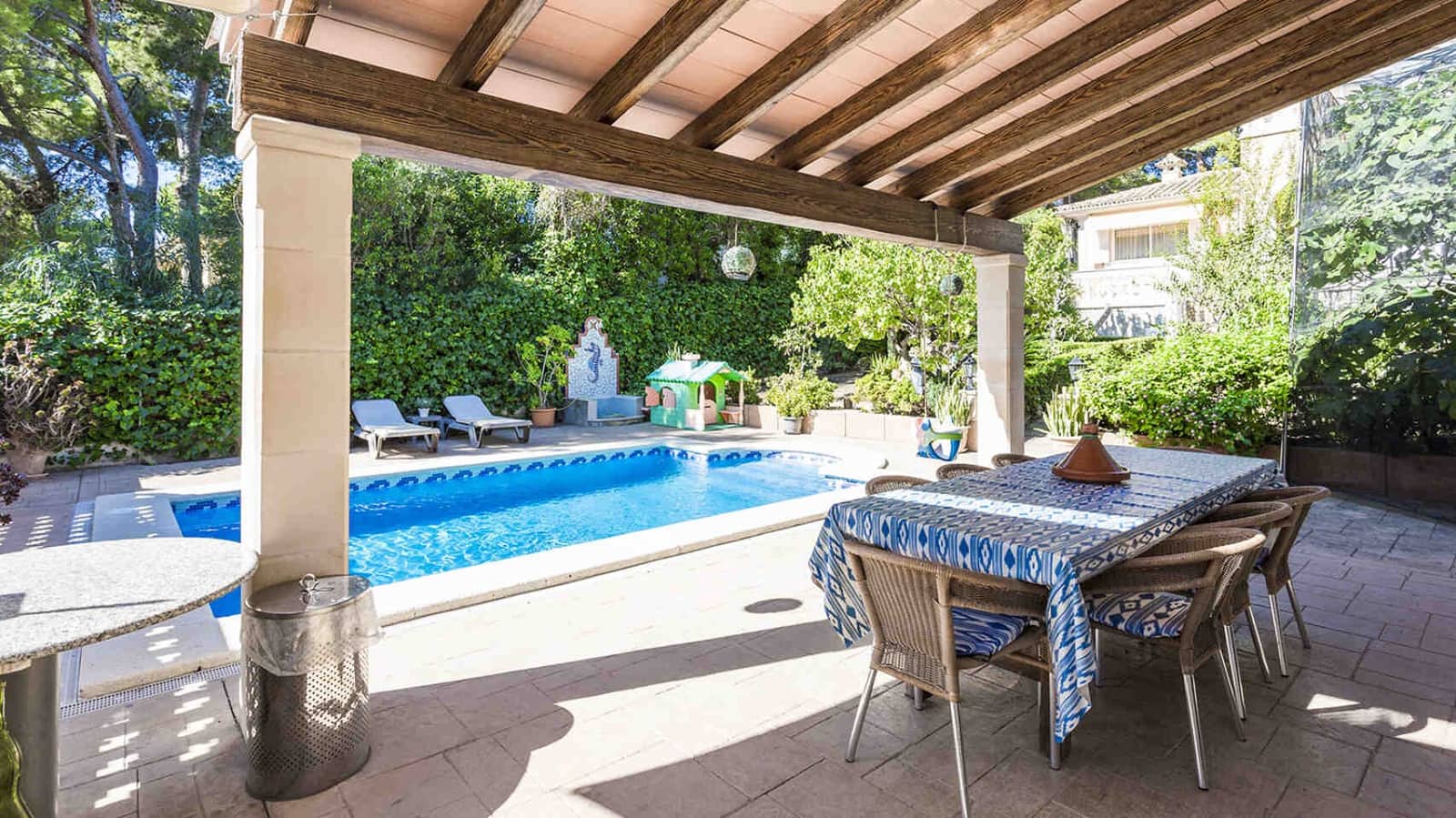 6 sypialnia Willa na sprzedaż w Santa Ponsa z basenem garażem - 1 950 000 € (Ref: 4158293)