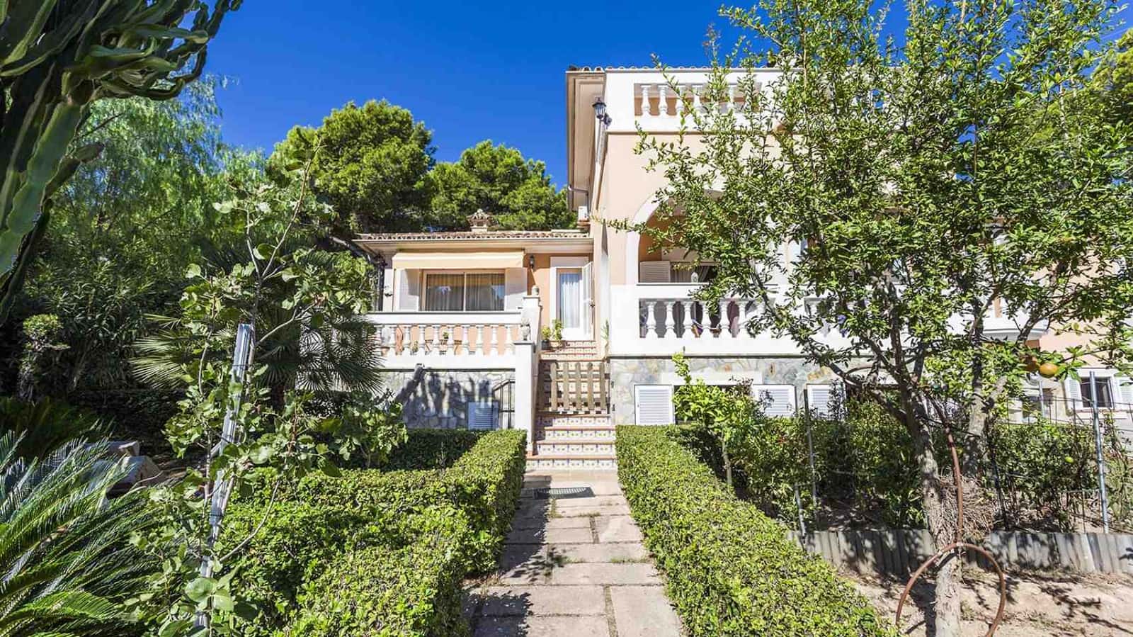6 sypialnia Willa na sprzedaż w Santa Ponsa z basenem garażem - 1 950 000 € (Ref: 4158293)