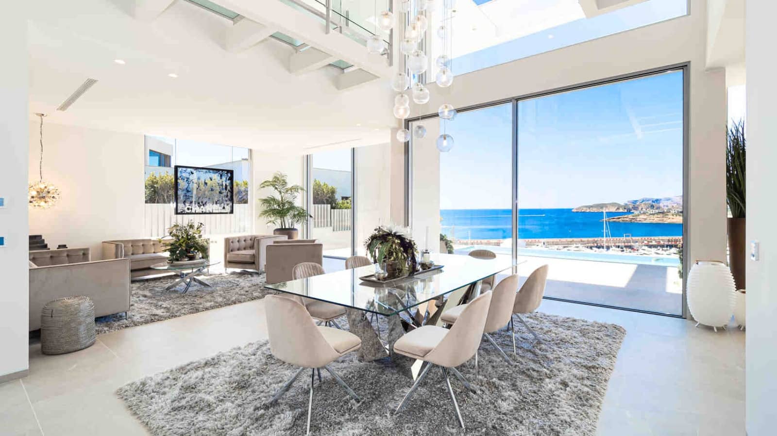 4 slaapkamer Villa te koop in El Toro / Port Adriano met zwembad - € 9.850.000 (Ref: 4679680)