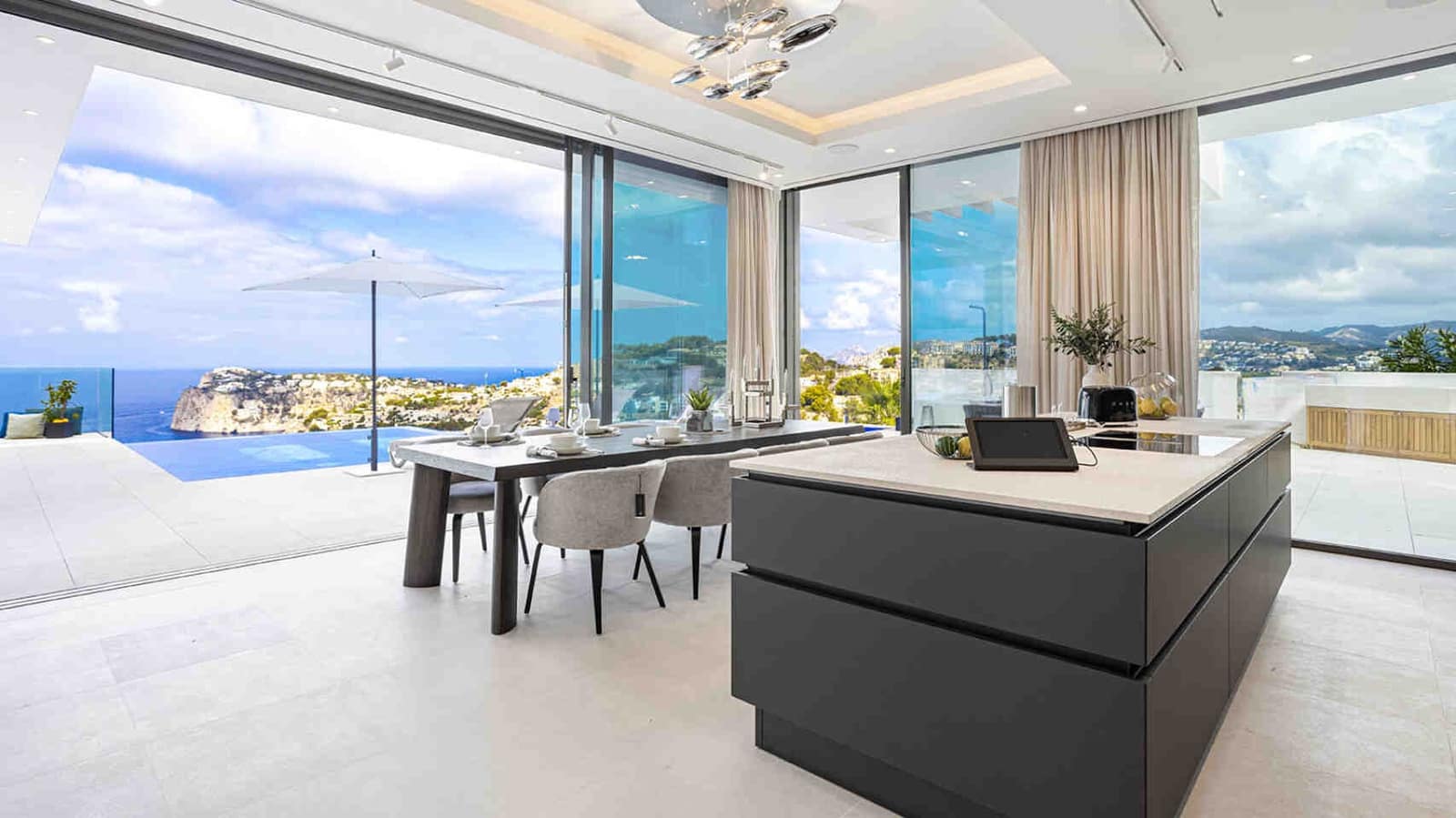 6 slaapkamer Villa te koop in Puerto de Andratx met zwembad - € 12.800.000 (Ref: 5112364)