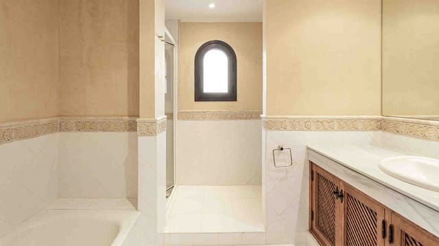 3 bedroom Villa for sale in Santa Ponsa, Calvià with pool - € 1,250,000 (Ref: 5169501)