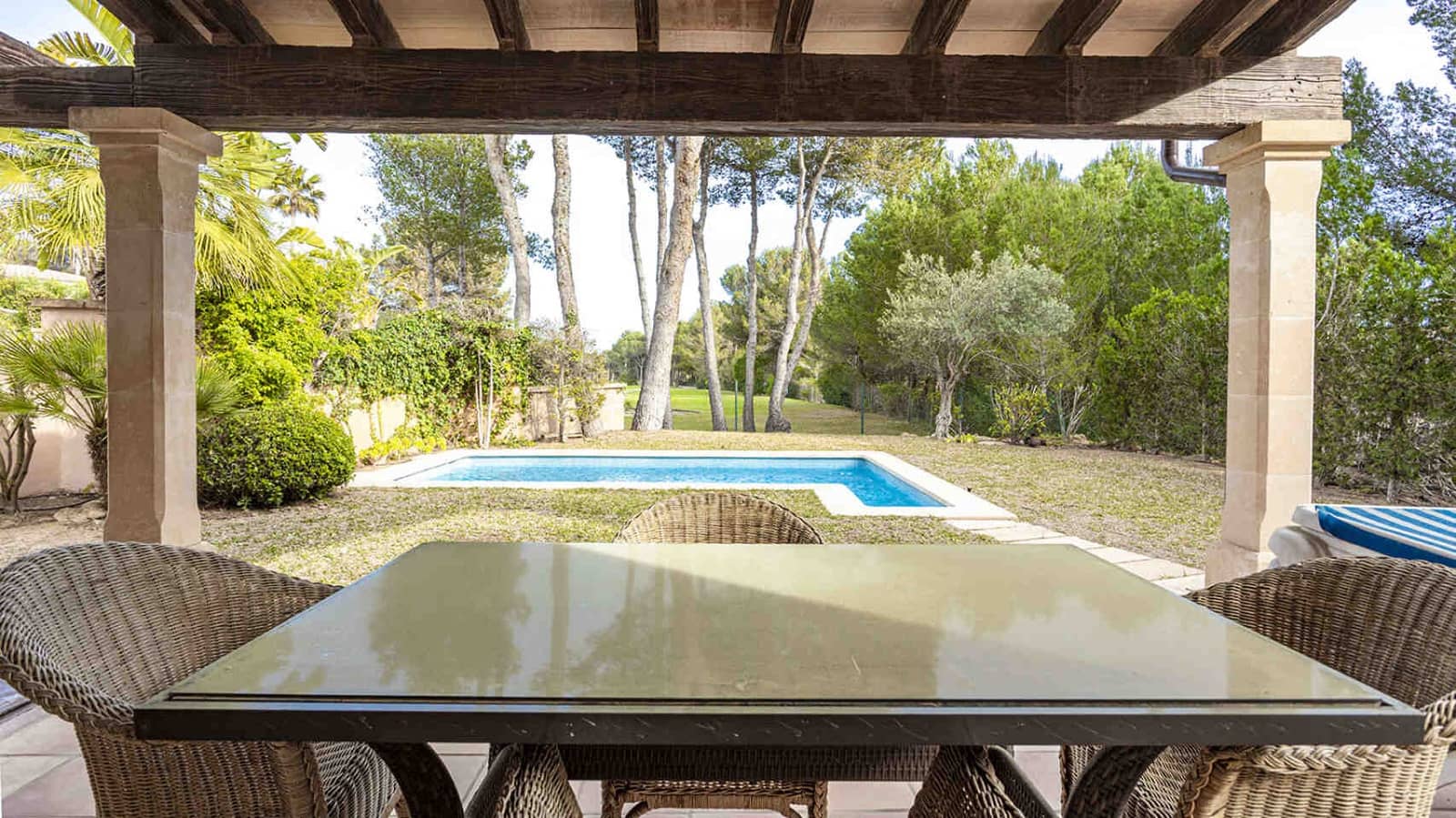 3 bedroom Villa for sale in Santa Ponsa with pool - € 1,250,000 (Ref: 5169501)