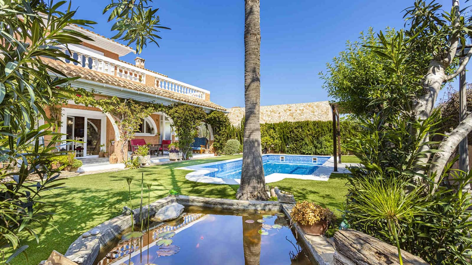 4 soveværelse Villa til salg i El Toro / Port Adriano med swimmingpool - € 1.650.000 (Ref: 5216657)