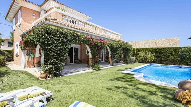 4 bedroom Villa for sale in El Toro / Port Adriano, Calvià with pool - € 1,650,000 (Ref: 5216657)