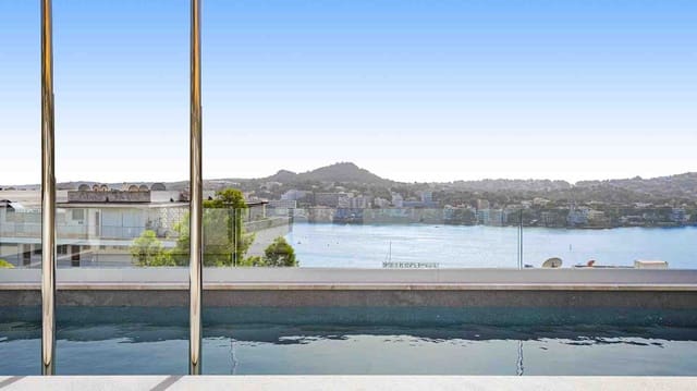 Chalet de 5 habitaciones en Santa Ponsa, Calvià en venta con piscina garaje - 4.250.000 € (Ref: 5319936)